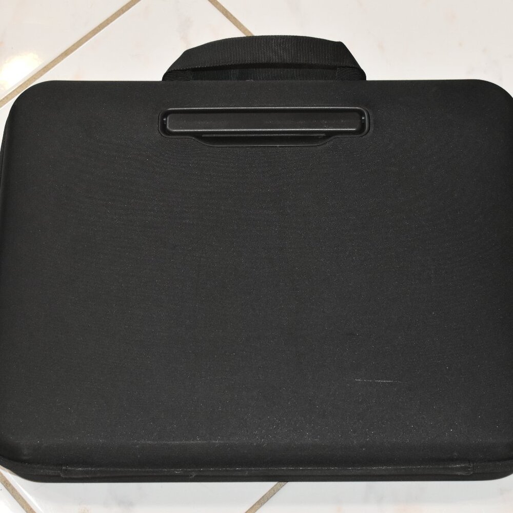 Laptop bag 40''X 30''